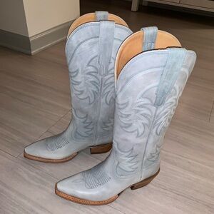 Rare Limited Edition Baby Blue Annie Style Tecovas